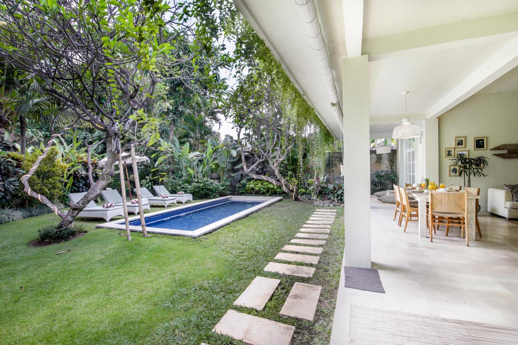 Villa Lodek Deluxe Seminyak  Bagian luar foto